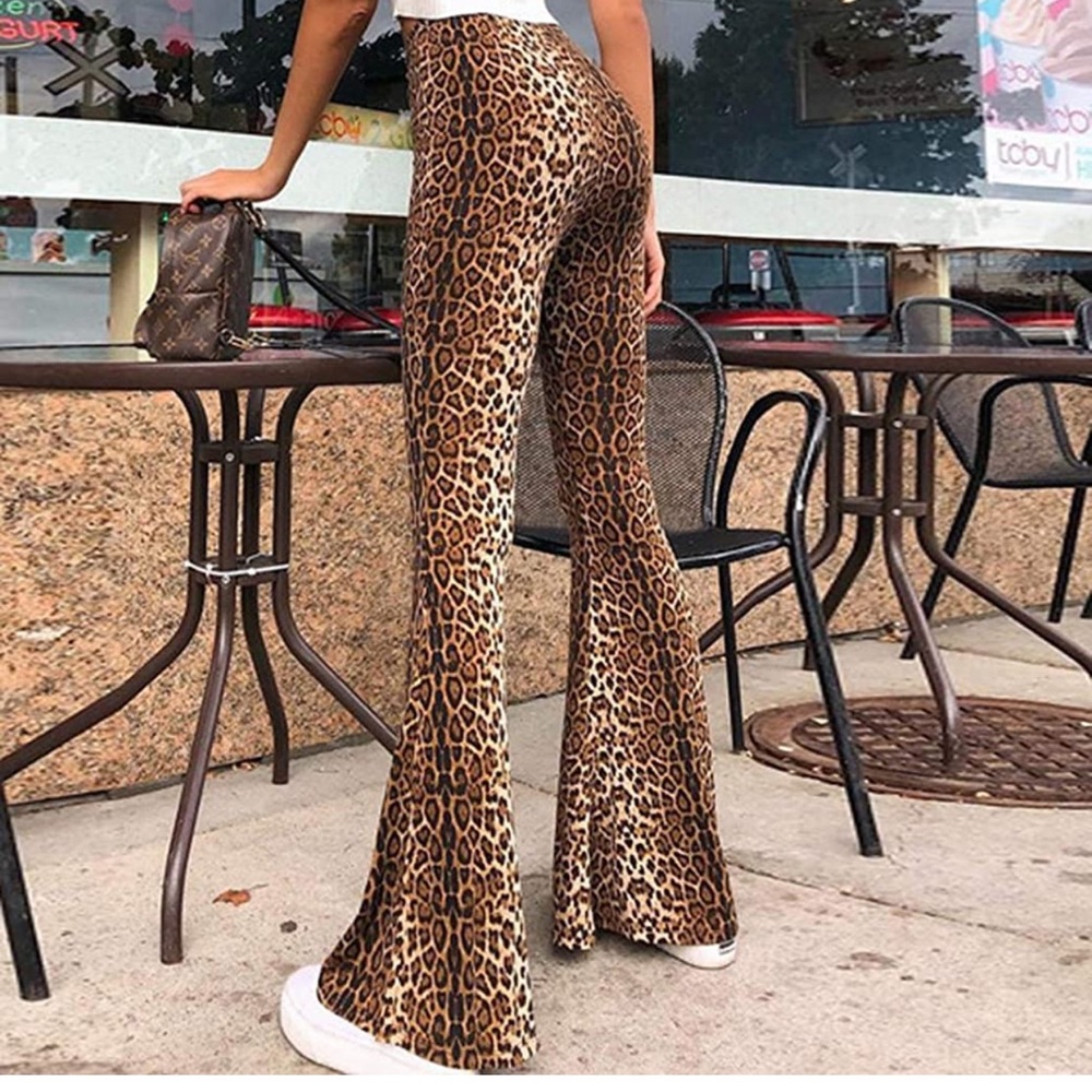 Stretchy flair pants